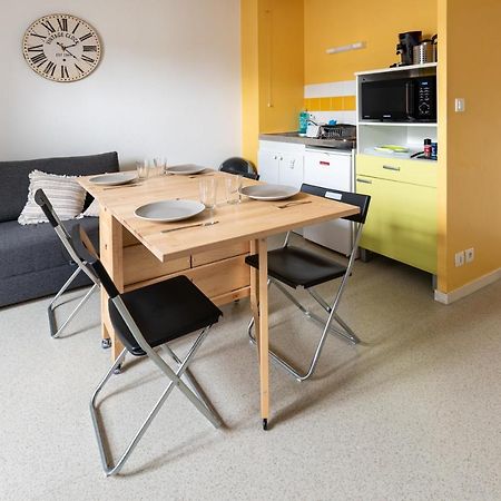 Studio Centre Ville Avec Parking Prive Шоле Екстериор снимка