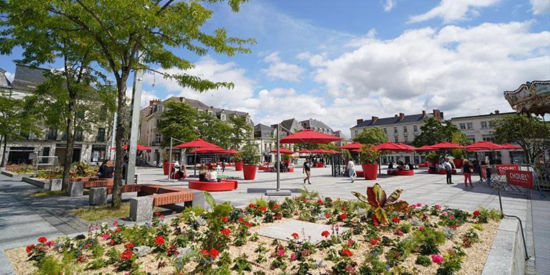 Studio Centre Ville Avec Parking Prive Шоле Екстериор снимка